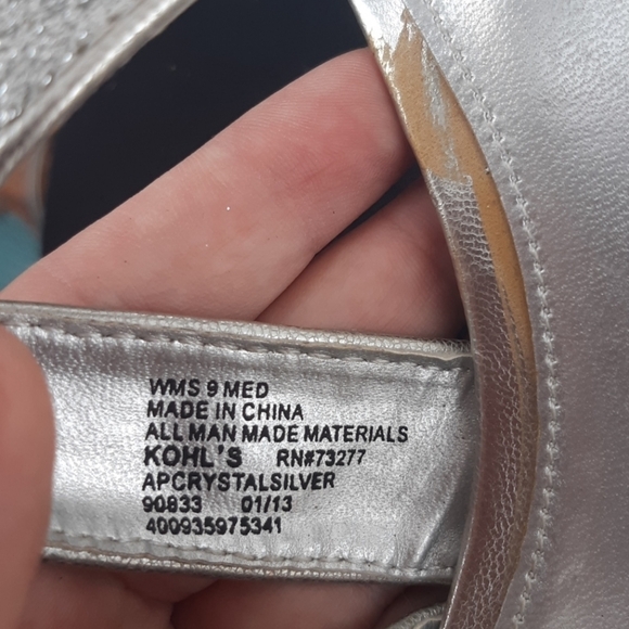 Kohl's silver metallic sparkly women wrap around size 9 heels - Picture 7 of 8